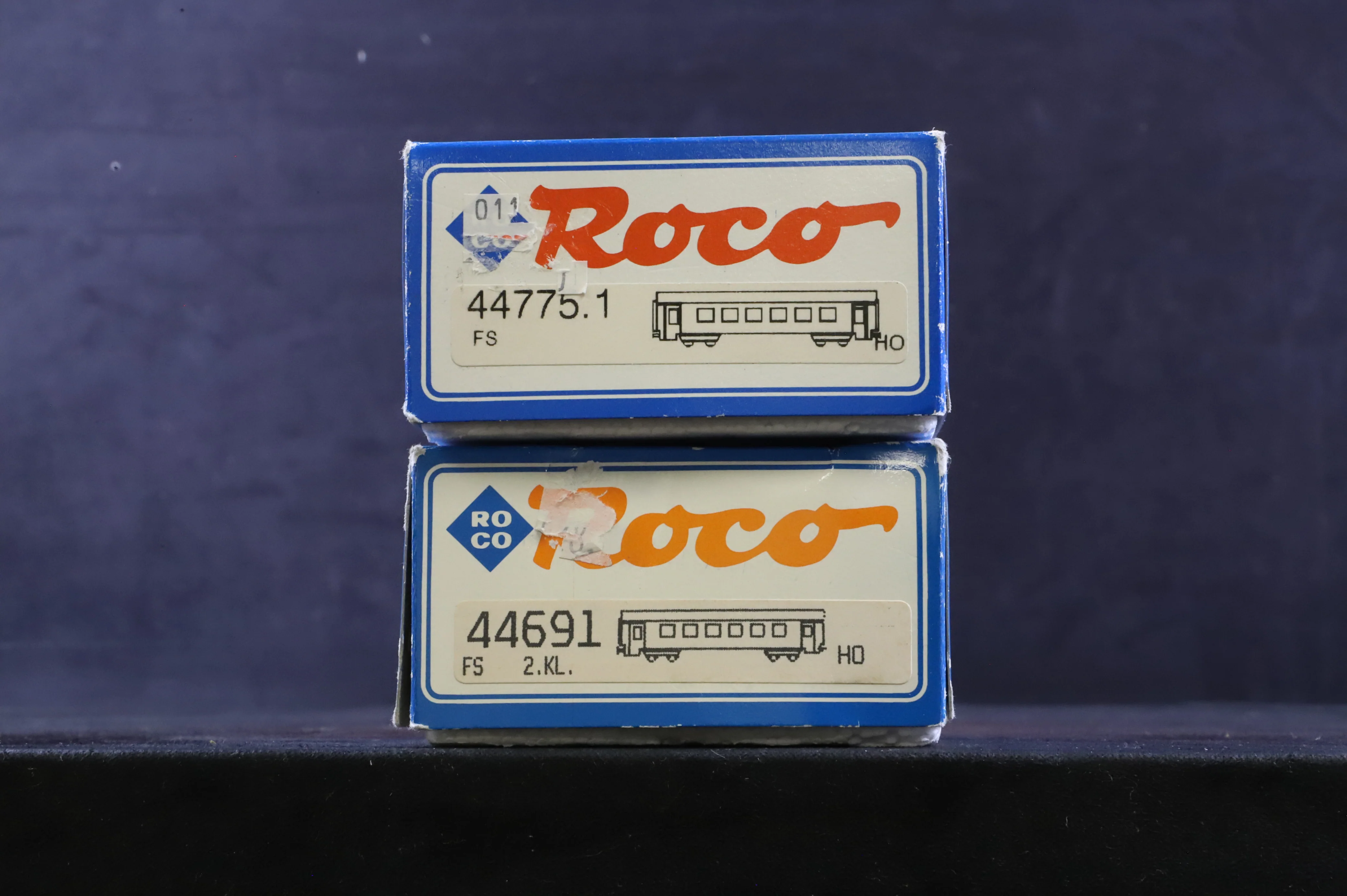 Roco HO Rake Of 2 FS Grey Coaches Inc. 44775.1 & 44691 - Image 4