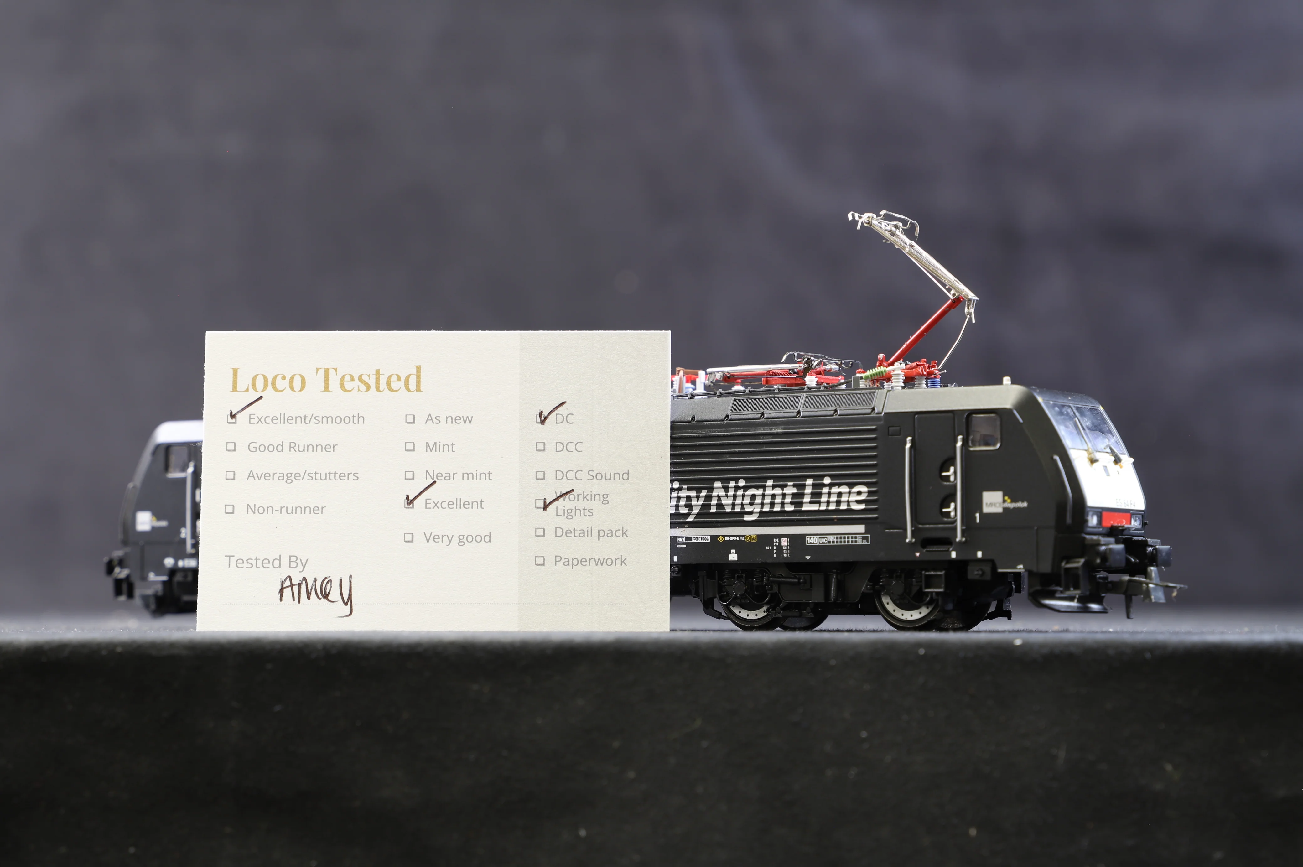 Roco/LS Models HO CityNightLine Sleeper Train - Image 4