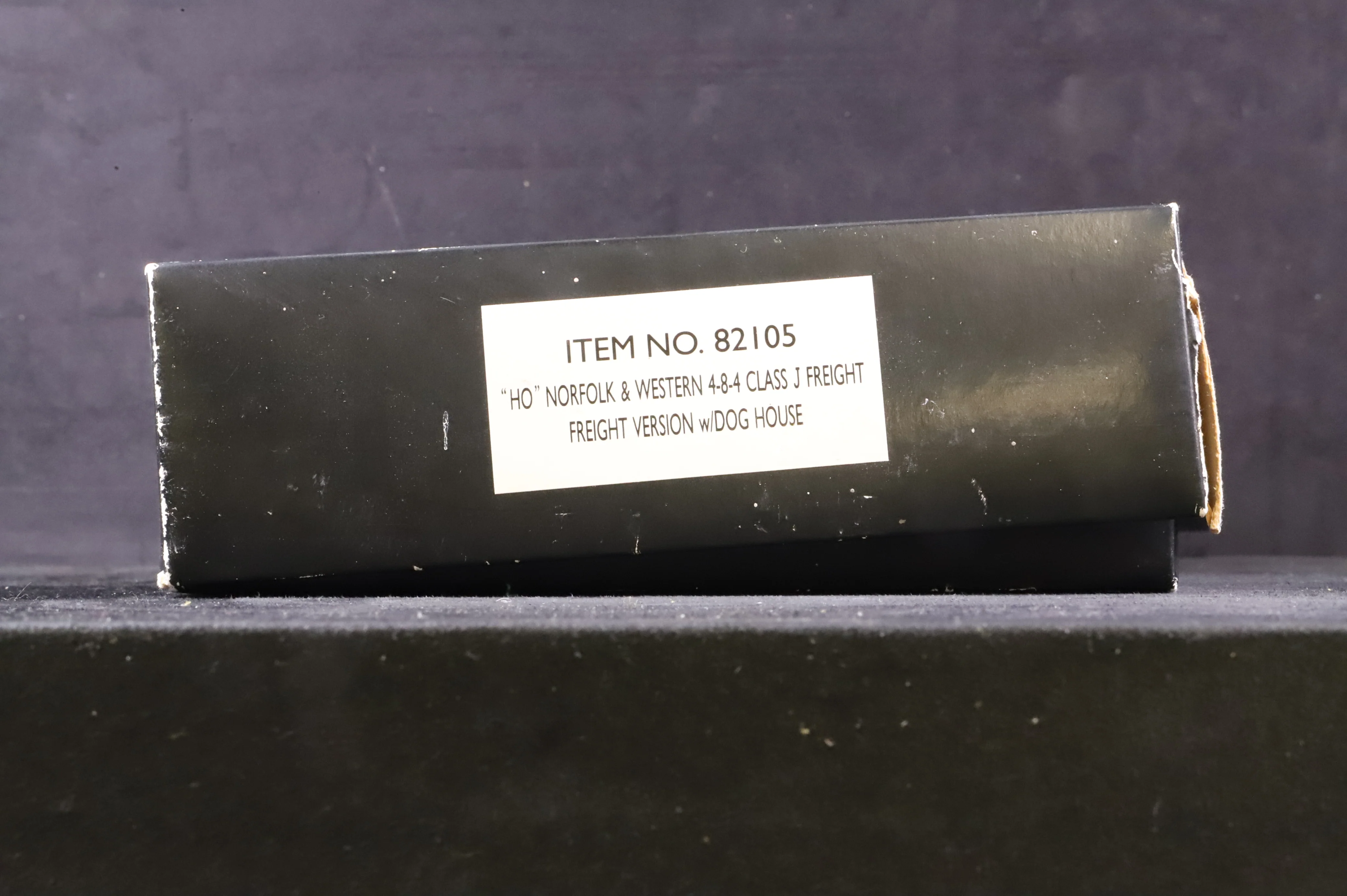 Spectrum HO 82105 '608' Norfolk & Western Class J Freight w/Dog House - Image 7