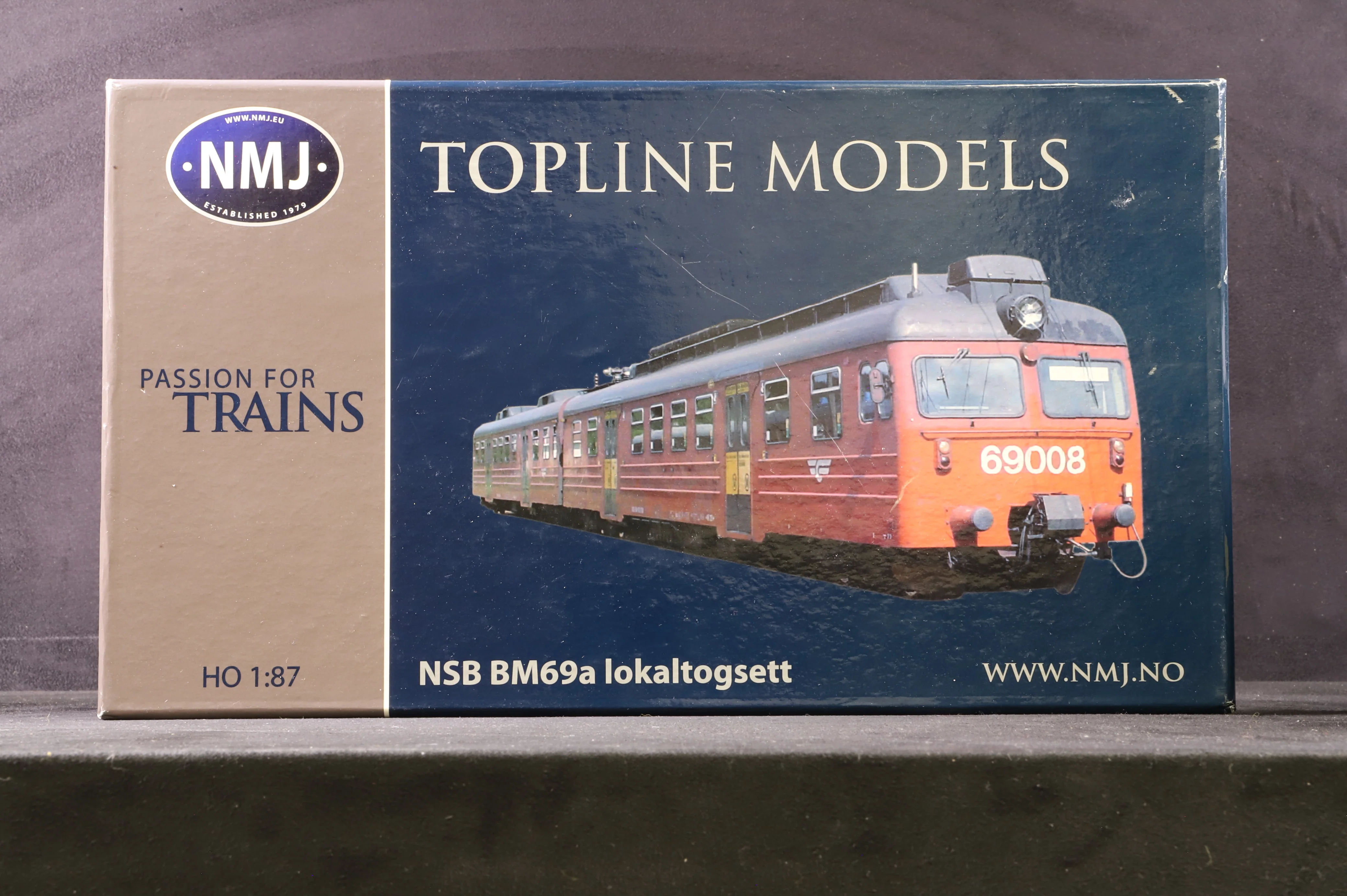 Topline Models HO 84.202DC NSB BM69a 69015/BS 69615 in Red/Black Livery V2