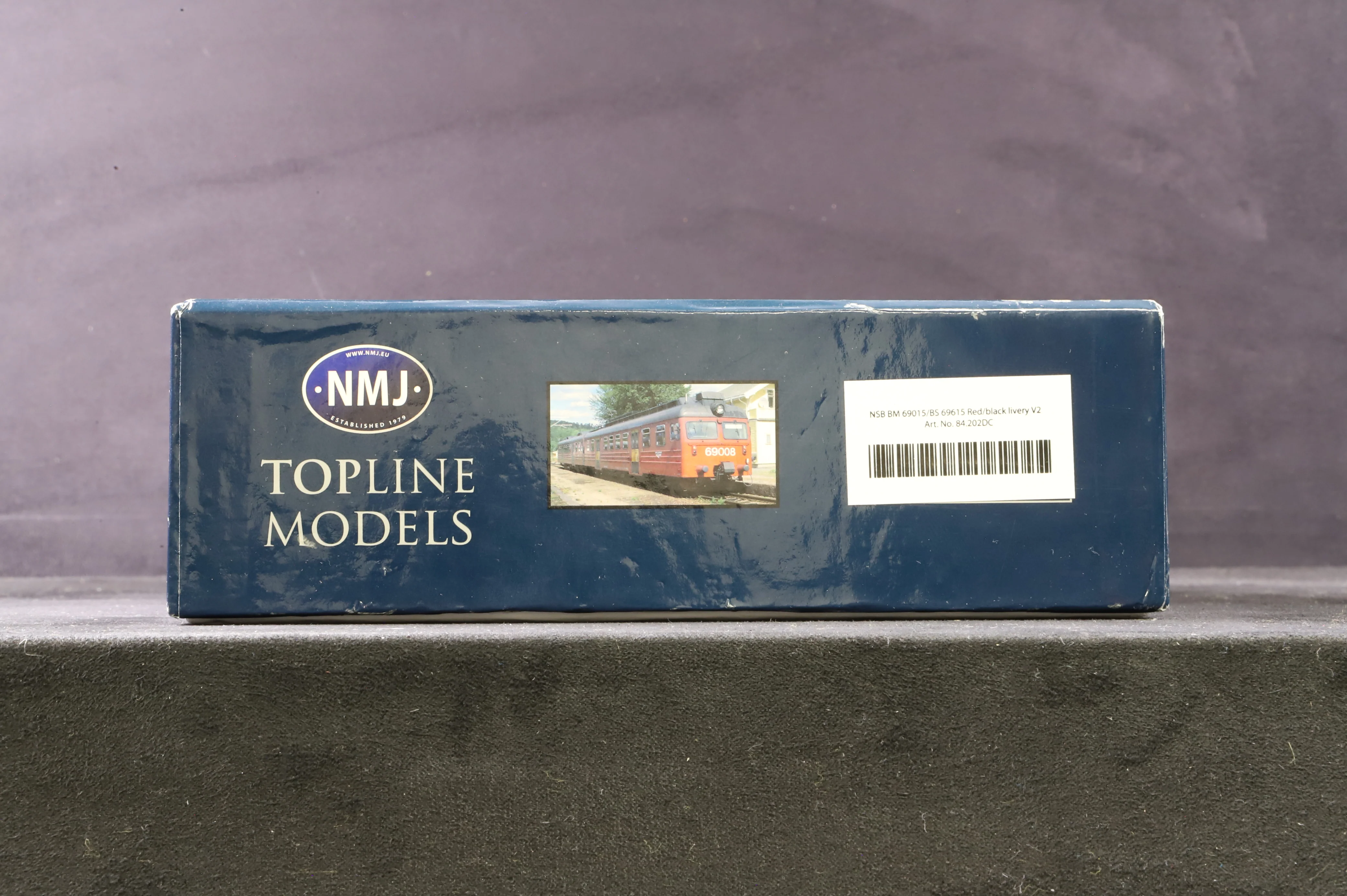 Topline Models HO 84.202DC NSB BM69a 69015/BS 69615 in Red/Black Livery V2 - Image 3