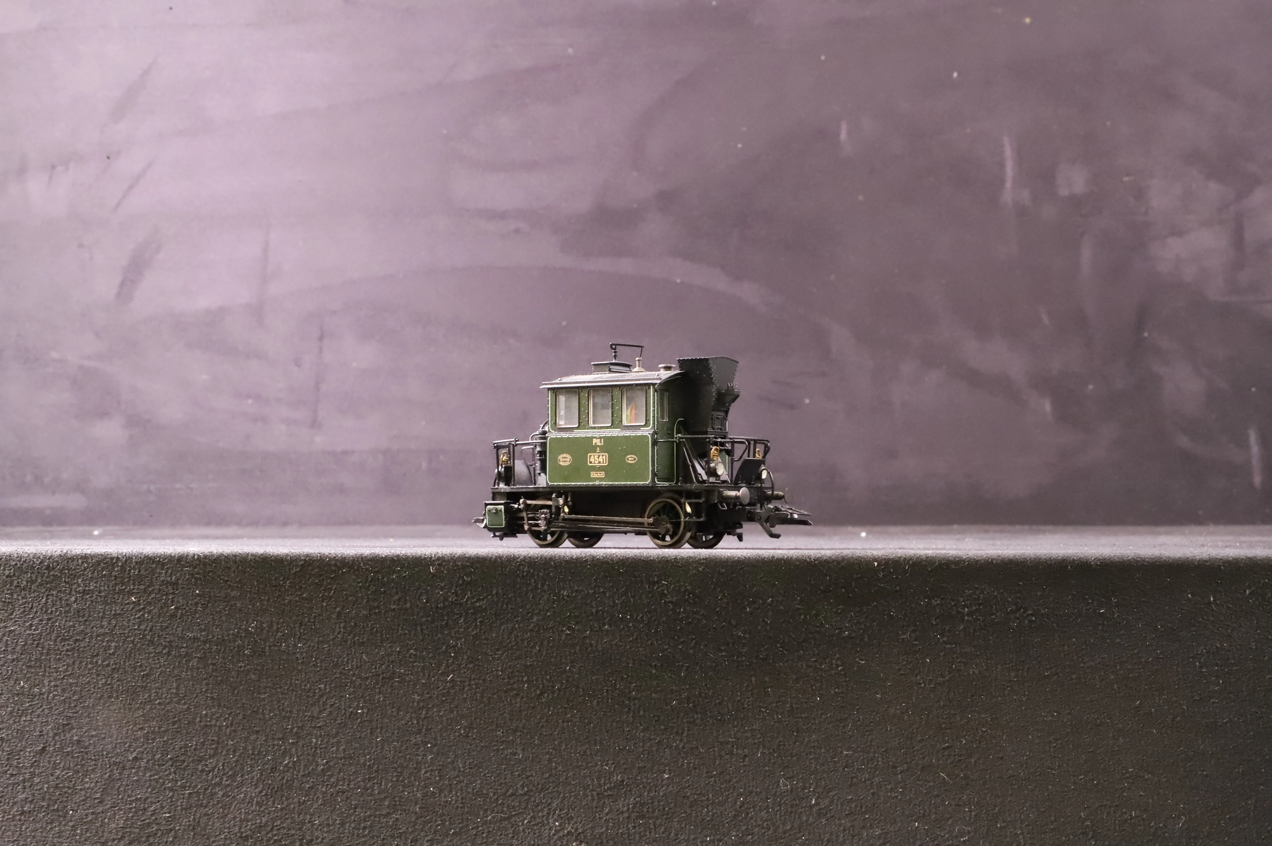 Trix HO 22021 PTL 2/2 K.BAY.STS.B Steam Locomoitve - Image 2