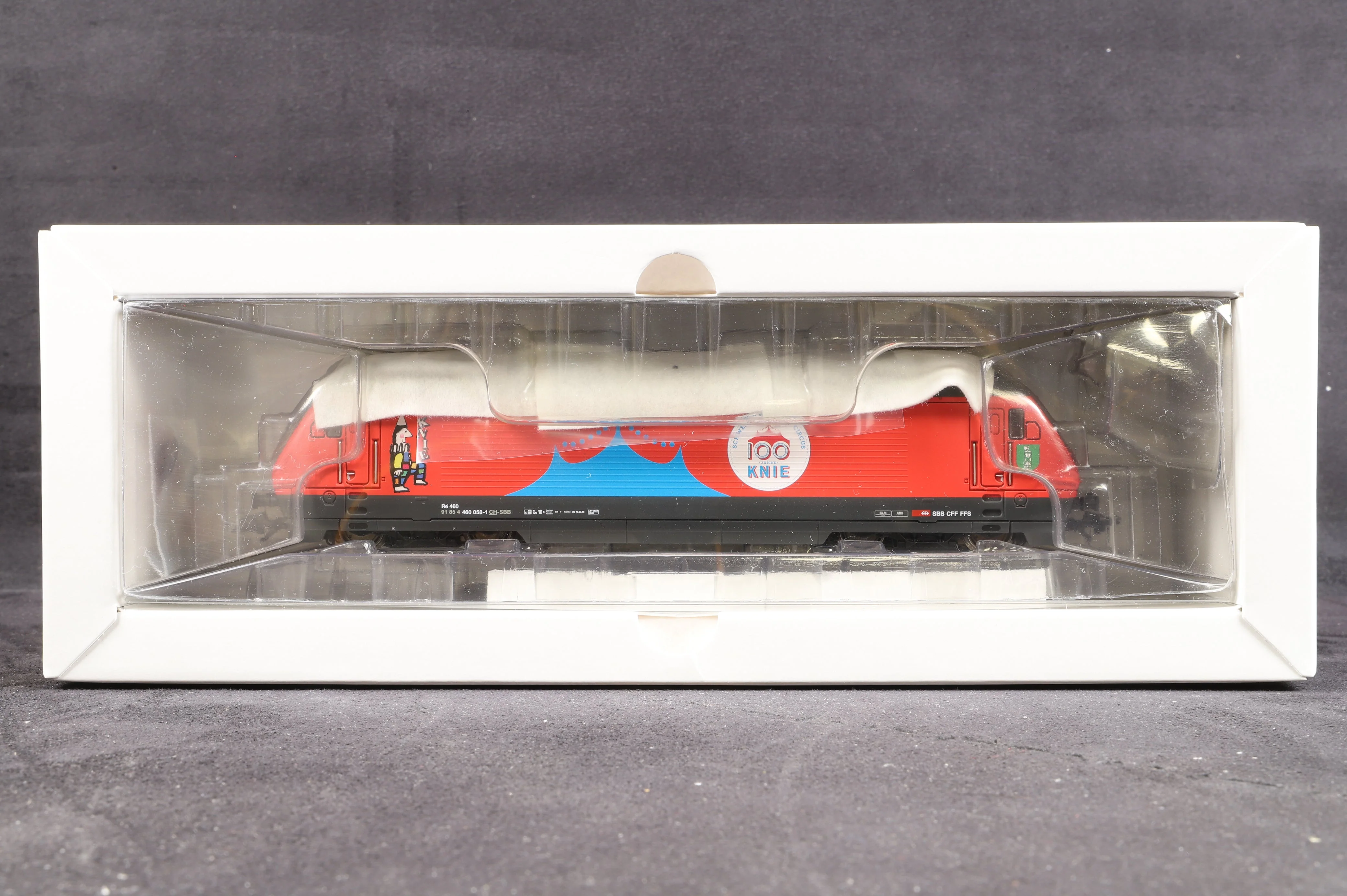 Trix HO 22413 Class Re 460 Electric Loco, DCC Sound