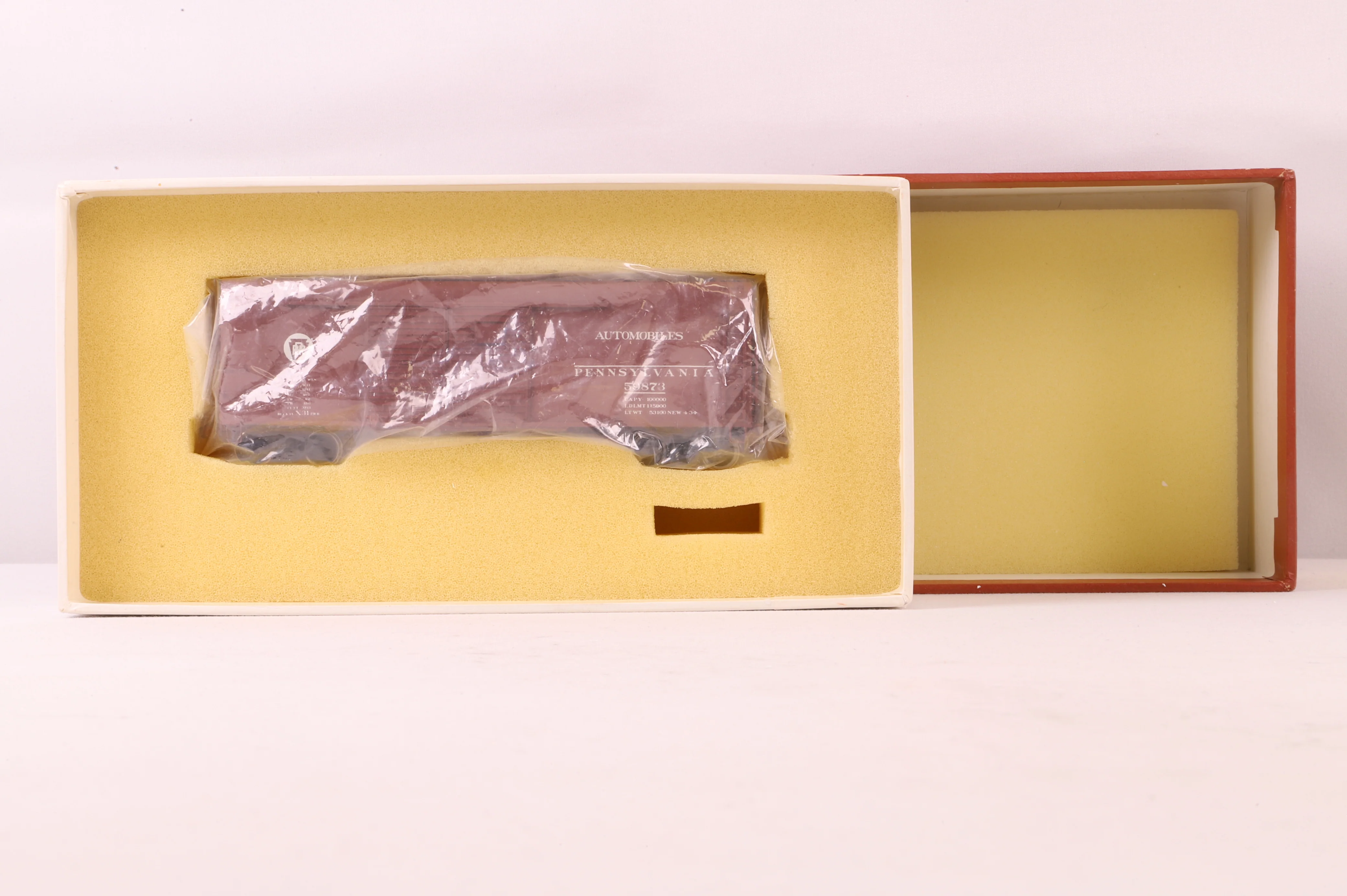 W&R Enterprises HO Brass 3235 Box Car Auto PRR Round Roof Double Door 40' 4/4 '59873' - Image 3