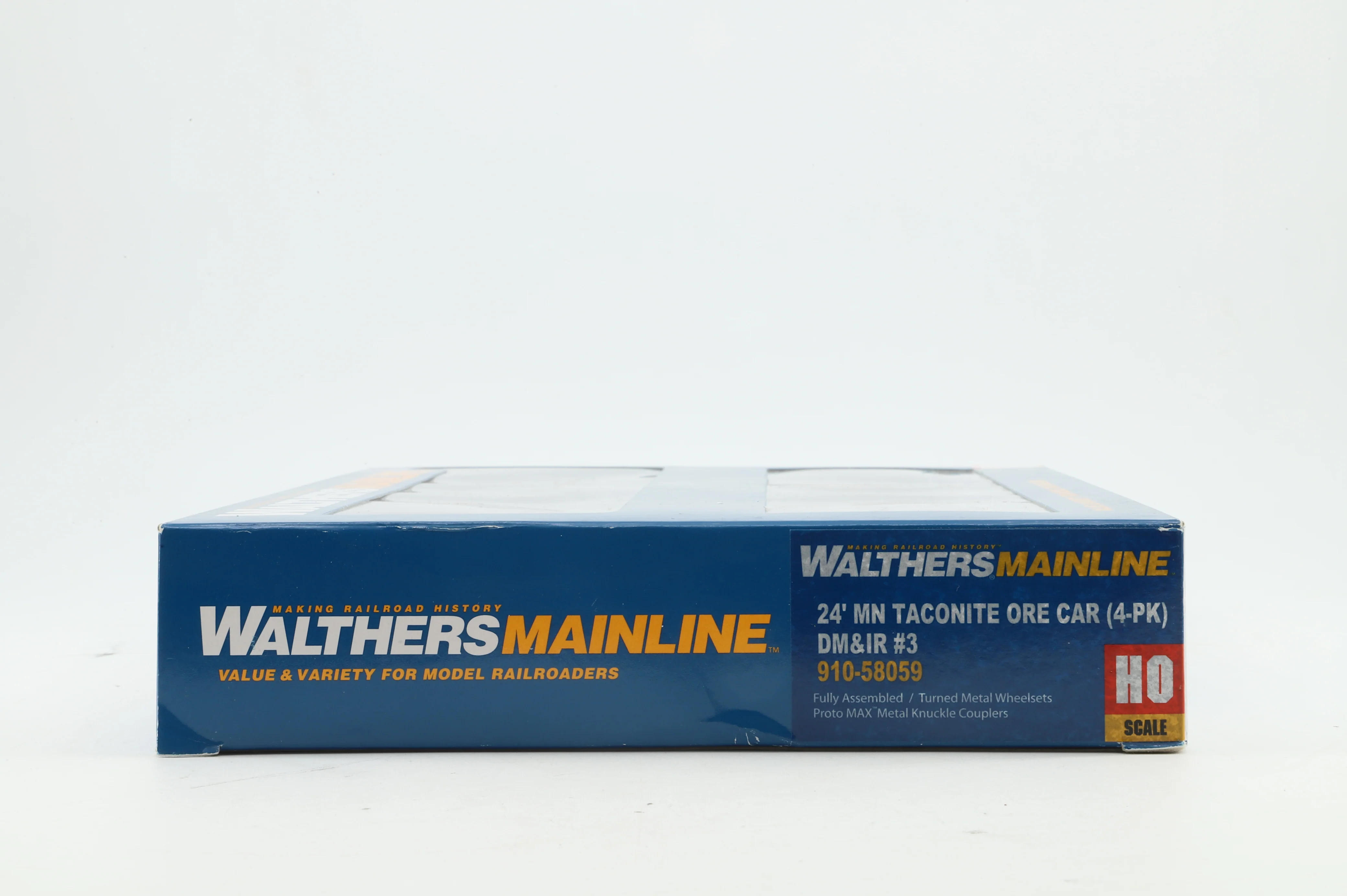 Walthers HO 910-58059 4-Pack of 24' MN Taconite Ore Cars in DM&IR Brown/Yellow - Image 2