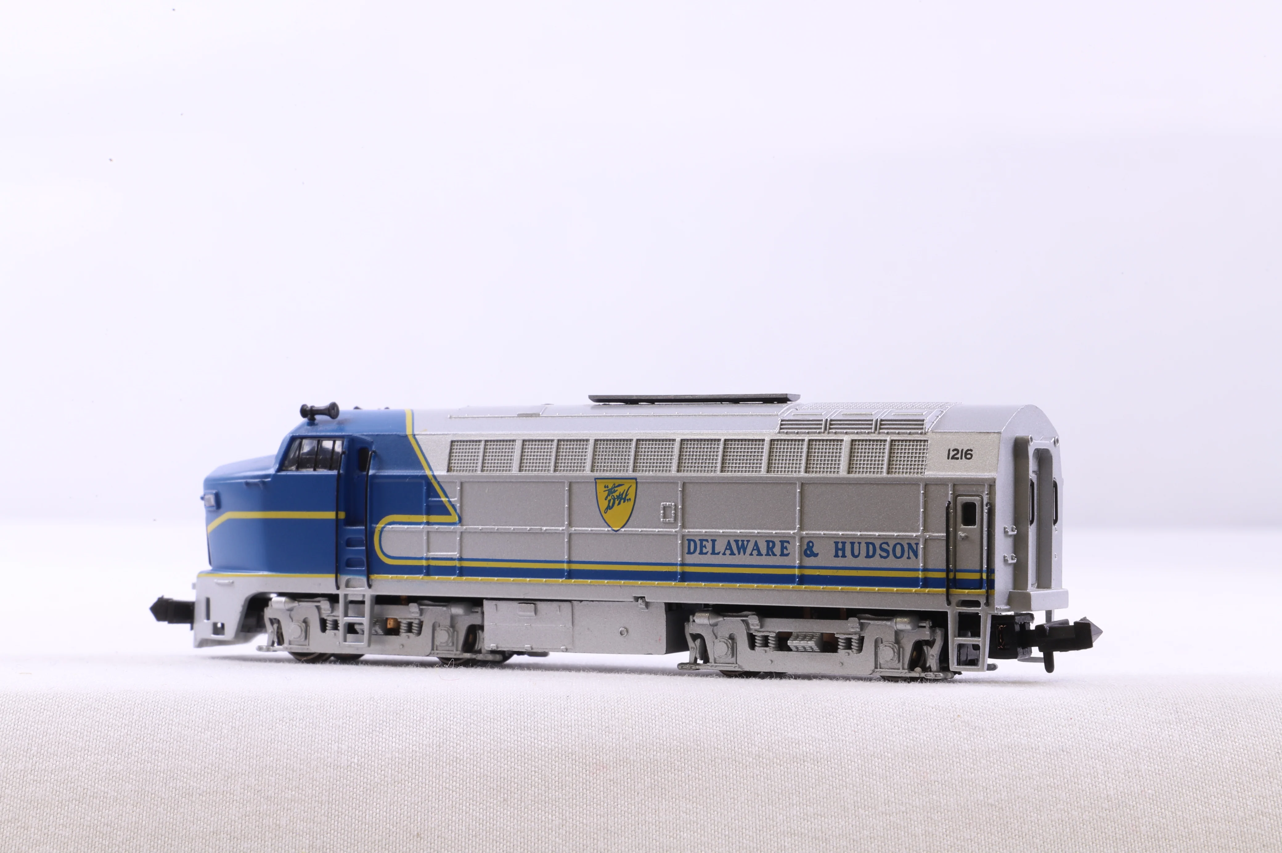 WORKSHOP E-R Models N 040-7403 Delaware & Hudson RF-16 Sharknose Set - Image 5