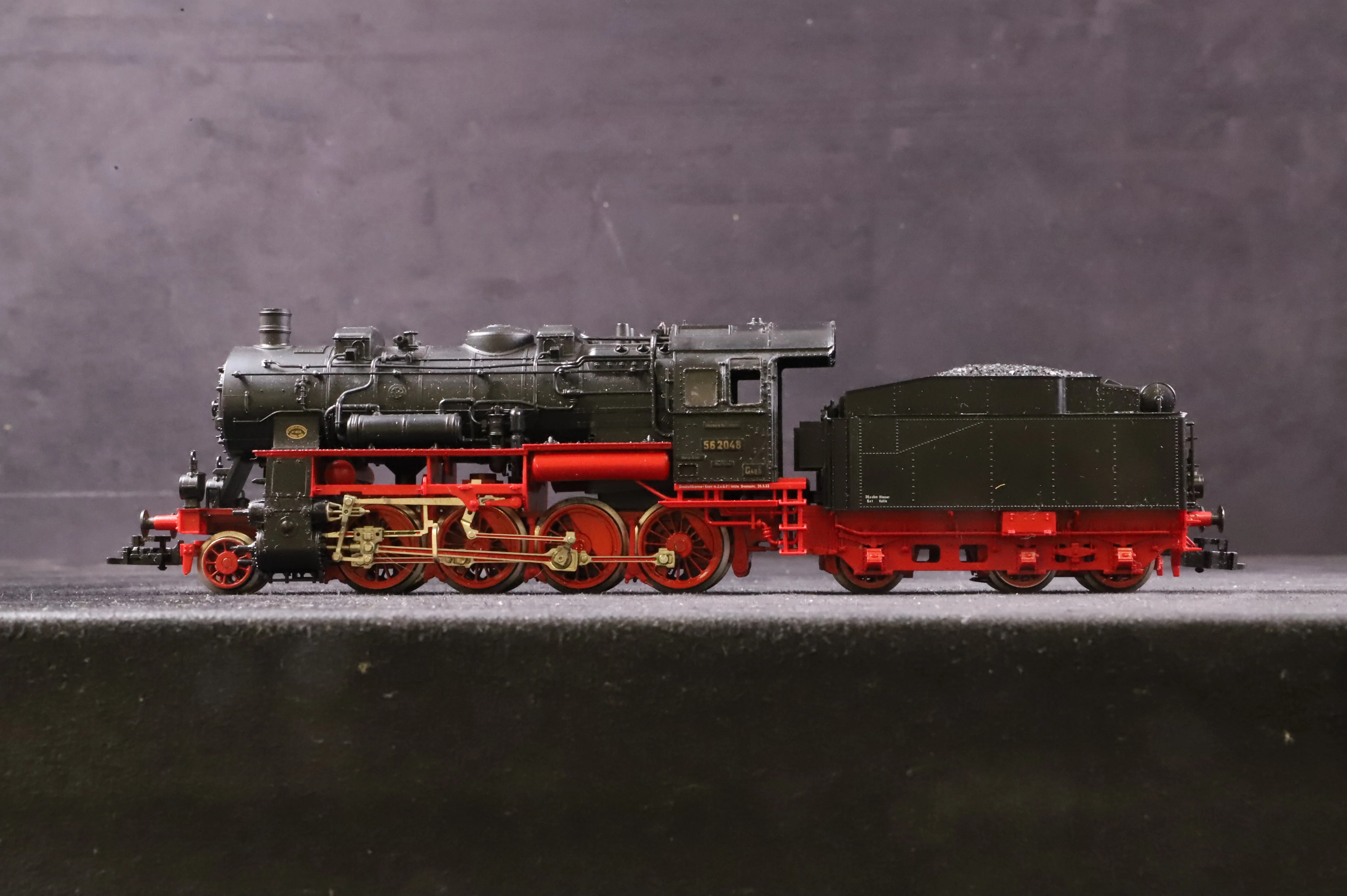 WORKSHOP Fleischmann HO 4156 BR56 562048 in Deutsche Reichsbahn Black/Red - Image 2