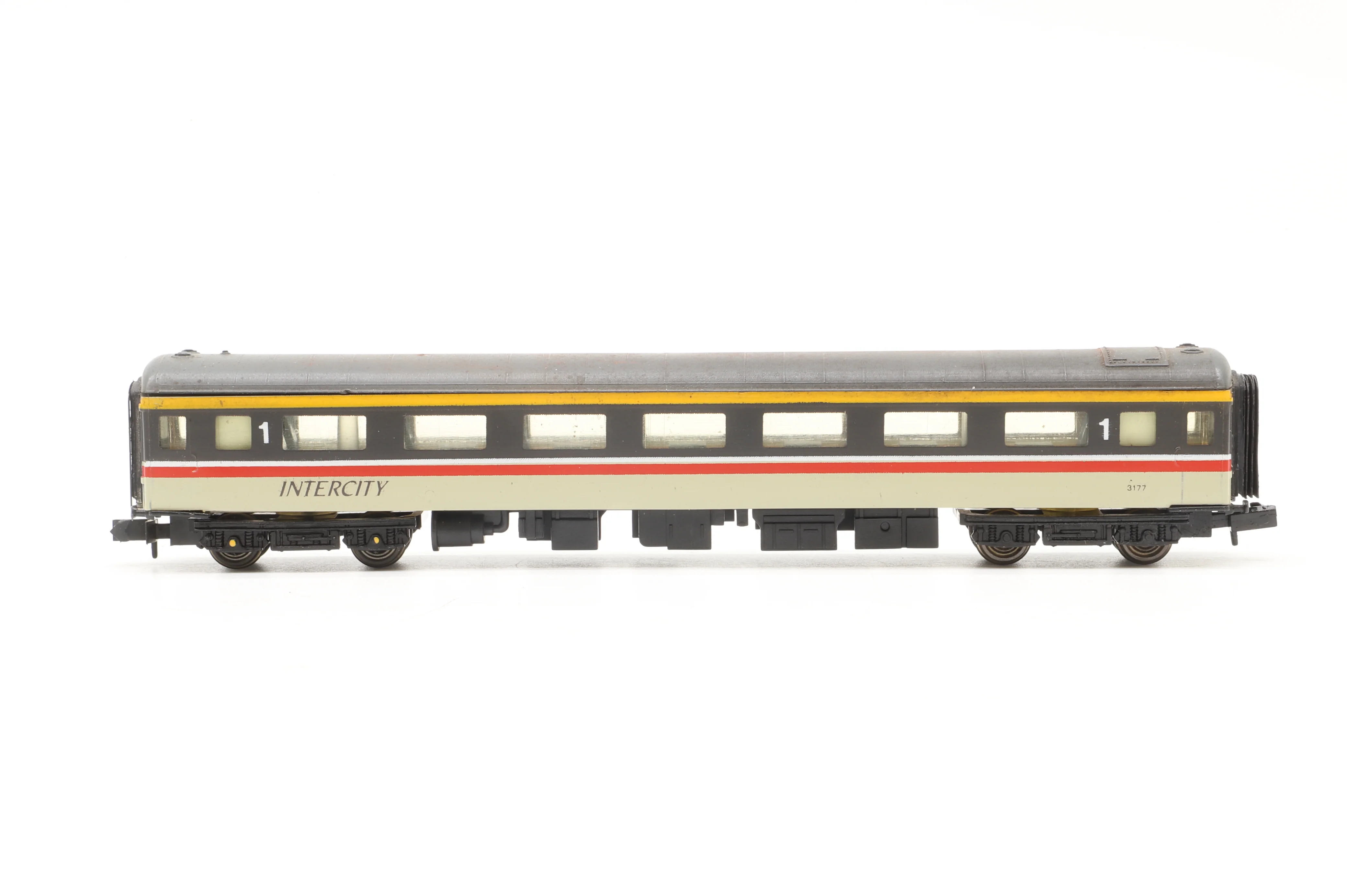 WORKSHOP Graham Farish N Rake of 3x Mk2s & 1x Mk1 BG in BR Intercity Executive Livery - Image 3