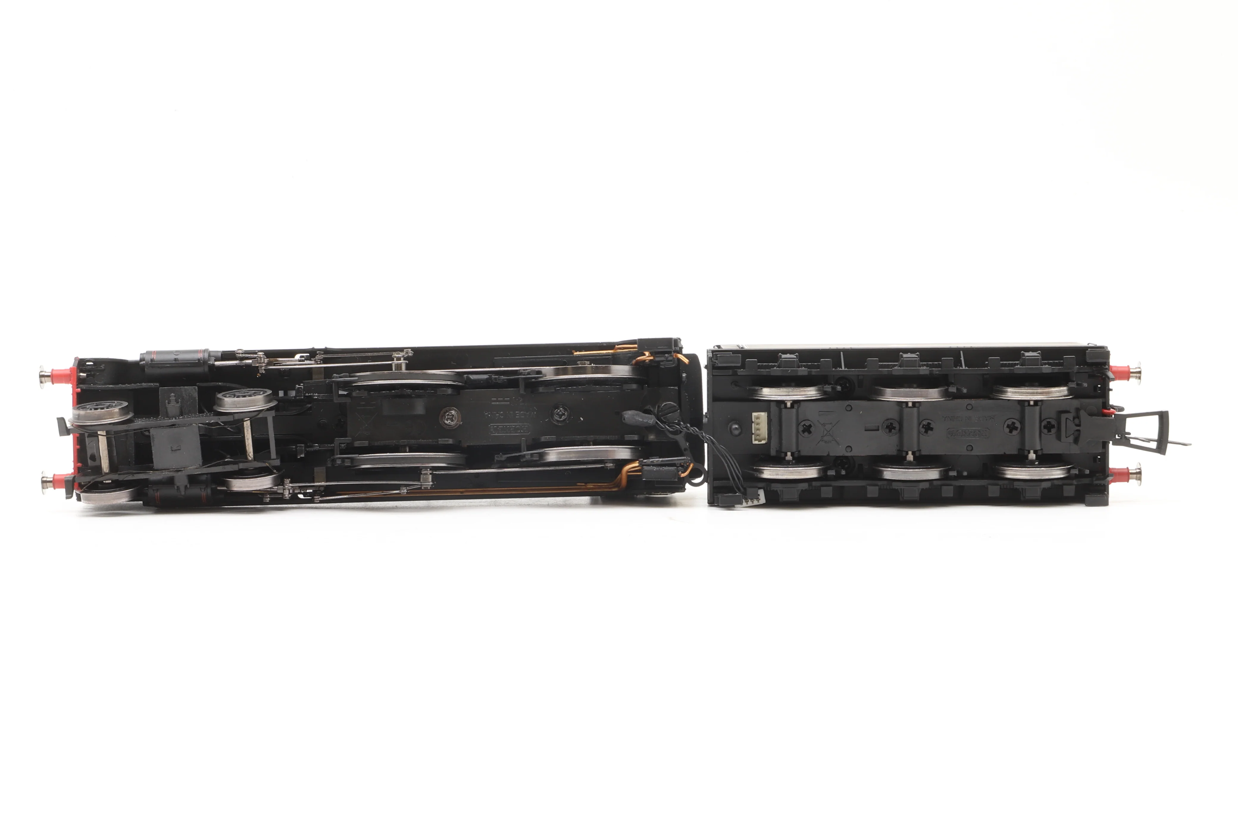WORKSHOP Hornby OO R2744 Schools Class 30932 'Blundell's' in Lined BR Black w/ Early Crests - NON-RUNNER - Image 3
