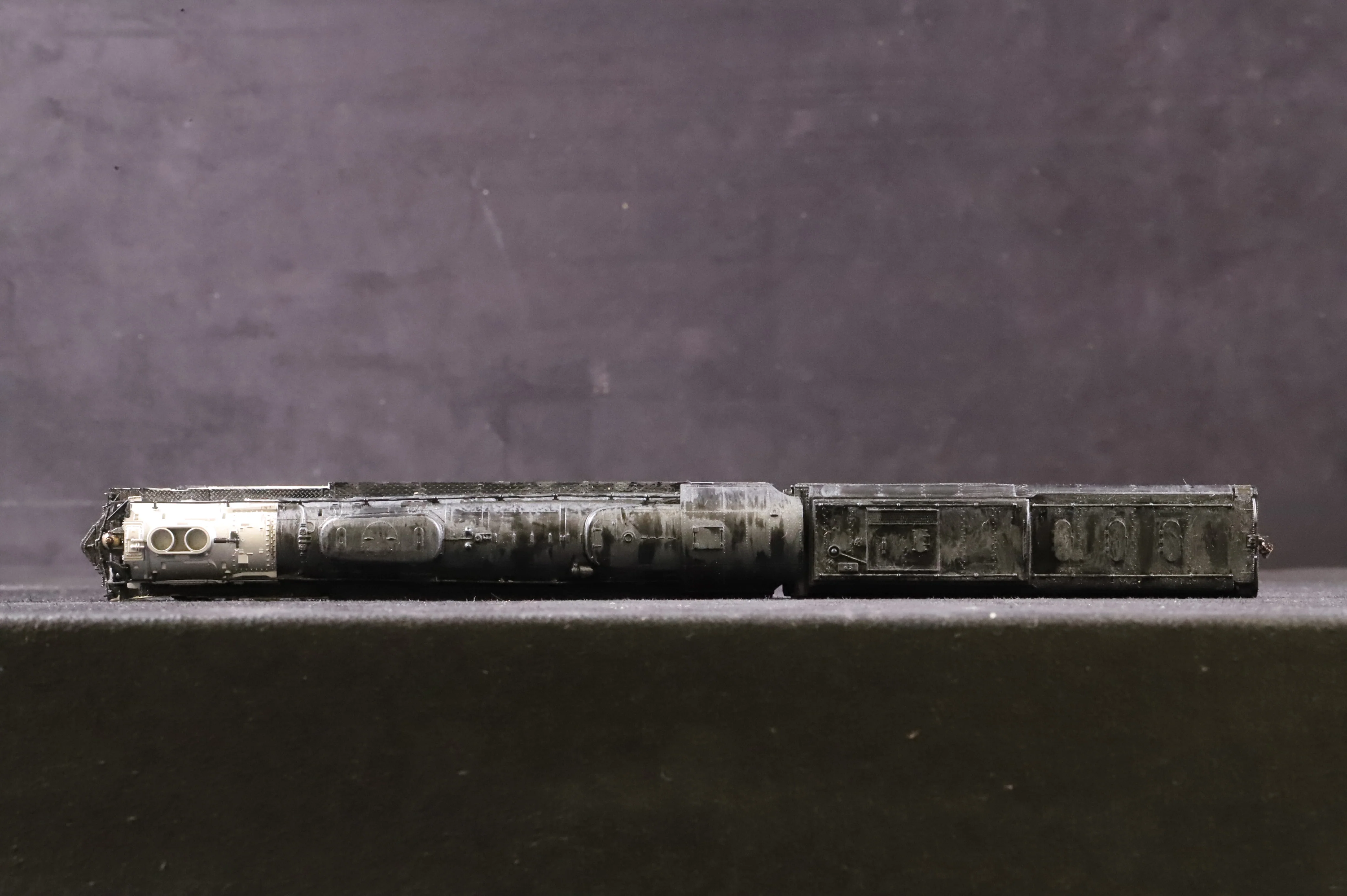 WORKSHOP Kato N Gauge 126-0401 FEF-3 Steam Loco No.844 in Union Pacific Black - Weathered - Image 3
